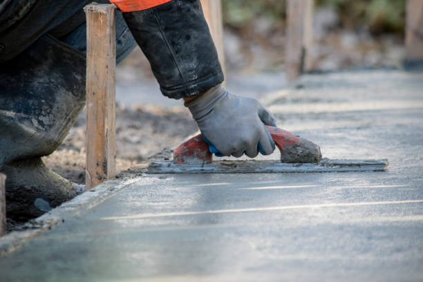 Best Concrete Driveway Installation  in Cottonwood, MN